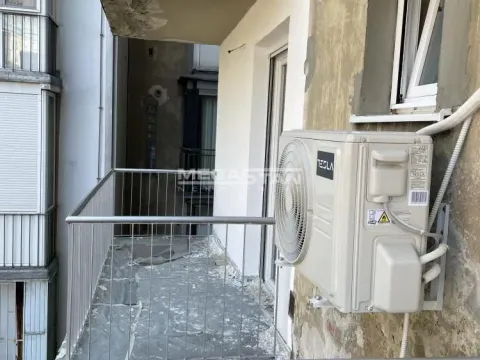 Izdavanje, dvosoban stan, 56m², Slavija, Vračar Sve Podlokacije - image 9