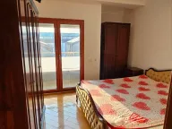 Izdavanje, dvosoban stan, 64m², Stari Aerodrom, Podgorica - image 13