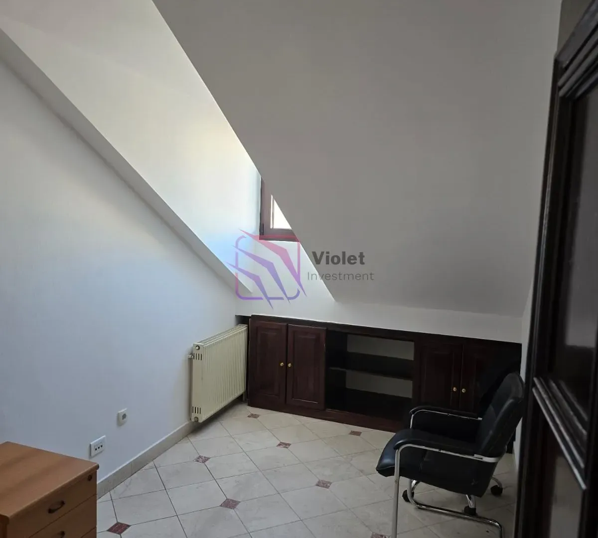 Rent, office space, 140m², Centar, Podgorica