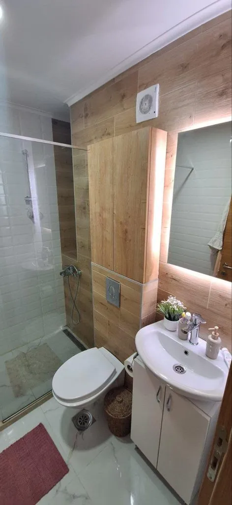 Prodaja, trosoban stan, 89m², Centar, Podgorica