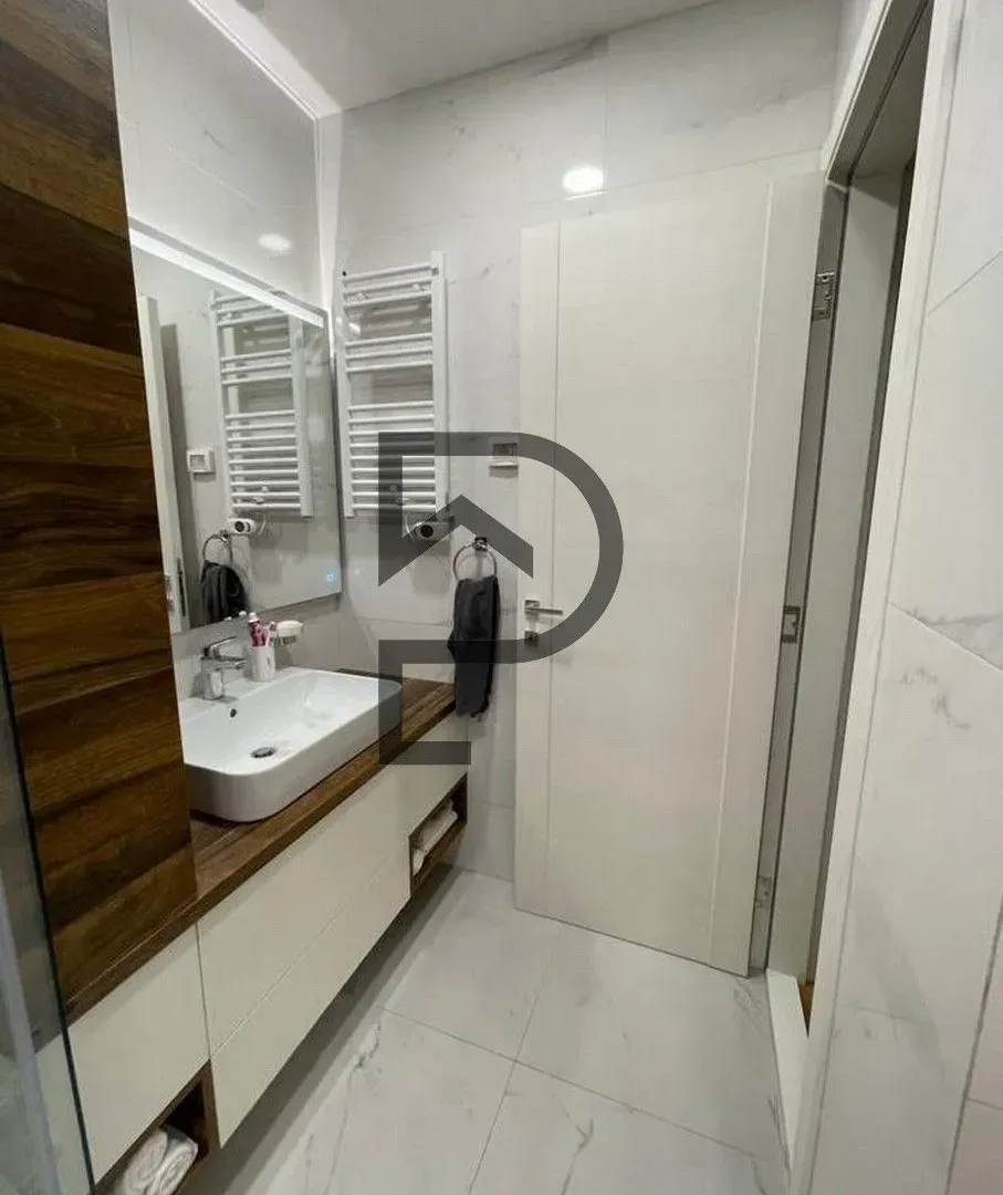 Rent, apartment, 69m², Central Point, Podgorica