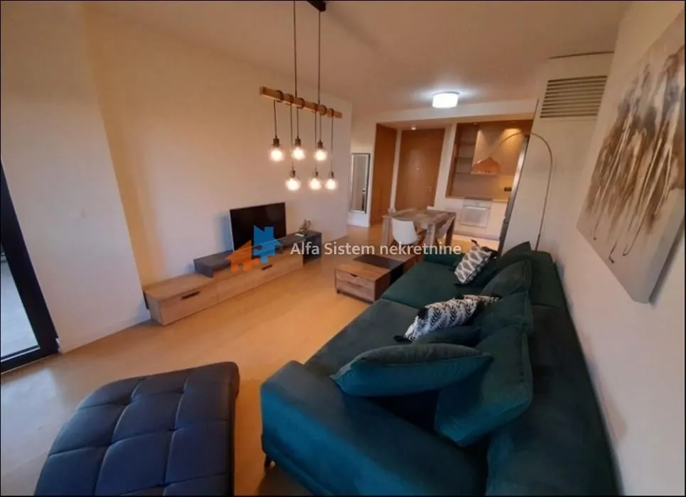 Rent, two bedroom apartment, 60m², Savski Venac, Beograd