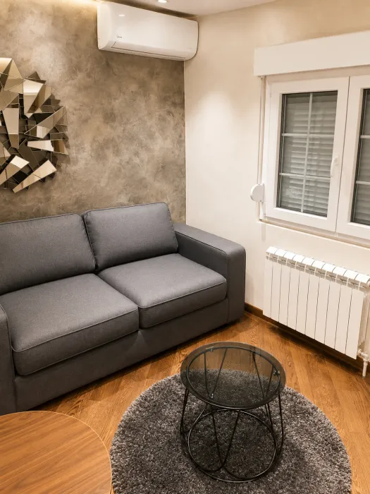 Izdavanje, stan, 53m², Brace Jerković, Voždovac Sve Podlokacije