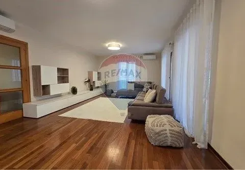 Sale, four bedroom apartment, 200m², Gorica C, Podgorica - image 18