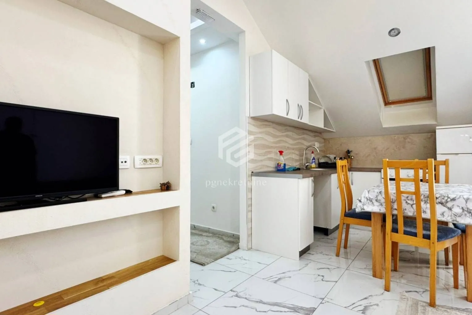 Rent, one bedroom apartment, 59m², Ljubović, Podgorica