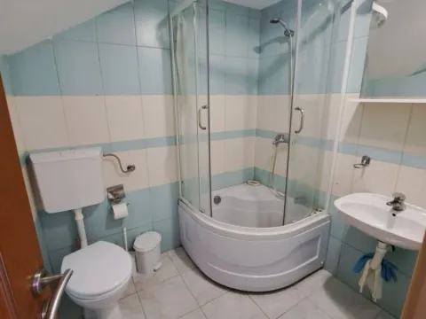 Rent, one bedroom apartment, 45m², Momišići, Podgorica - image 6