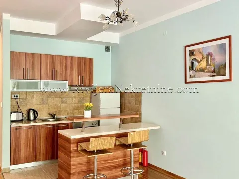 Prodaja, trosoban stan, 130m², Risan, Kotor - image 2