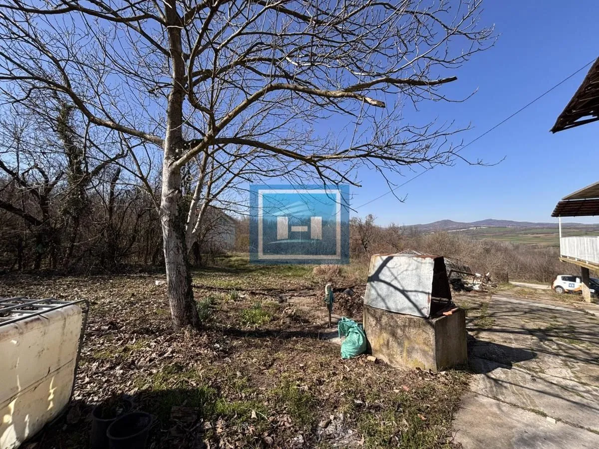 Prodaja, kuća, 360m², Šantarovac, Jagodina