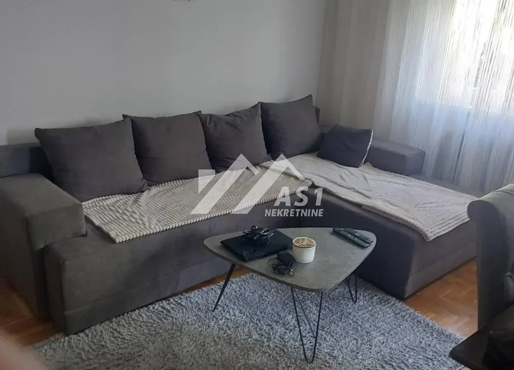 Rent, two bedroom apartment, 37m², Grbavica, Novi Sad Sve Podlokacije