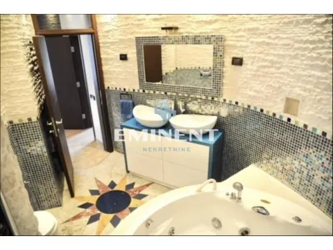 Izdavanje, trosoban stan, 165m², Vračar Hram, Vračar Sve Podlokacije - image 15