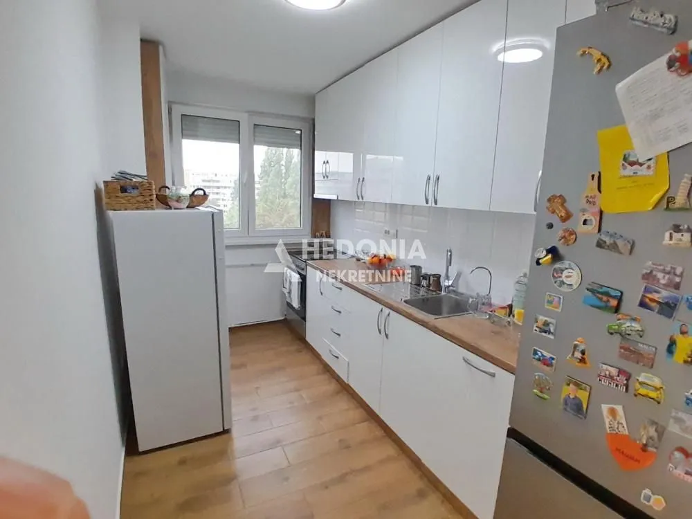 Prodaja, dvosoban stan, 64m², Novi Beograd Blok 1 Fontana, Novi Beograd Sve Podlokacije