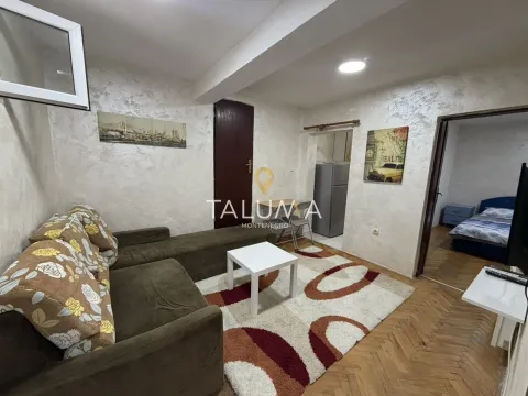 Rent, one bedroom apartment, 40m², Tološi, Podgorica - image 2