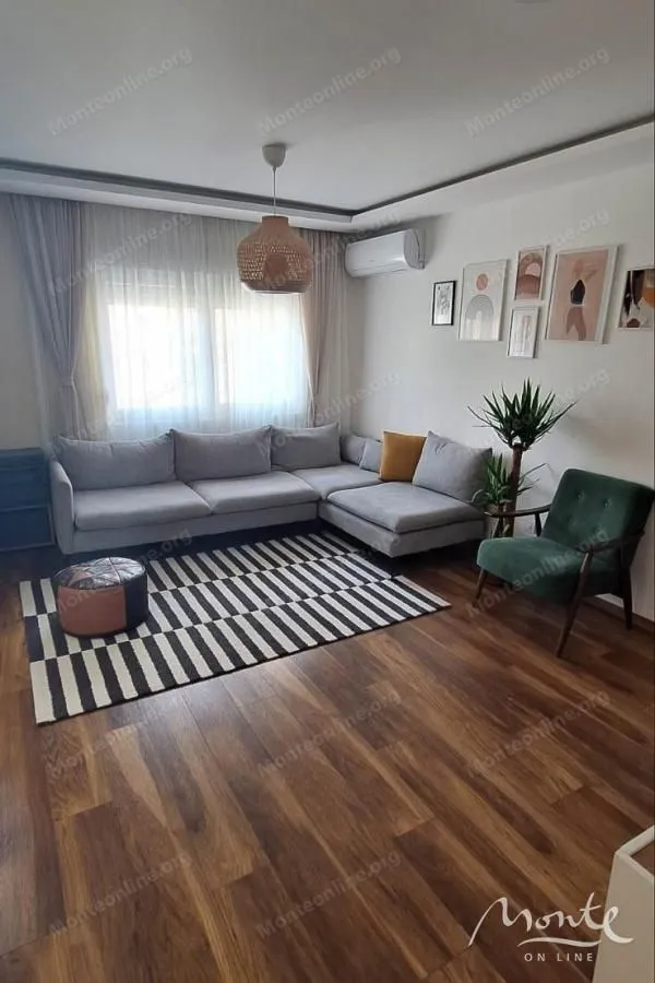 Prodaja, trosoban stan, 89m², Podgorica, Crna Gora