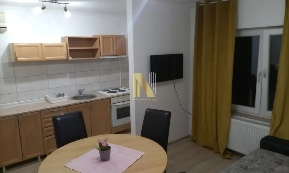 Izdavanje, kuća, 90m², Gat, Subotica