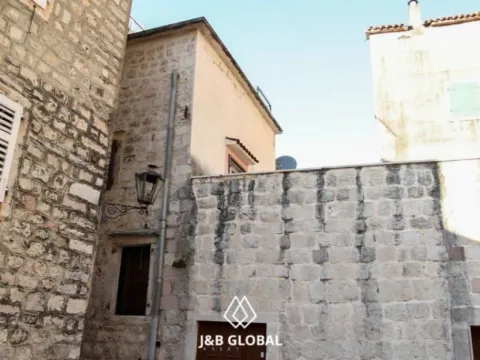Prodaja, kuća, 300m², Kotor, Crna Gora - image 3