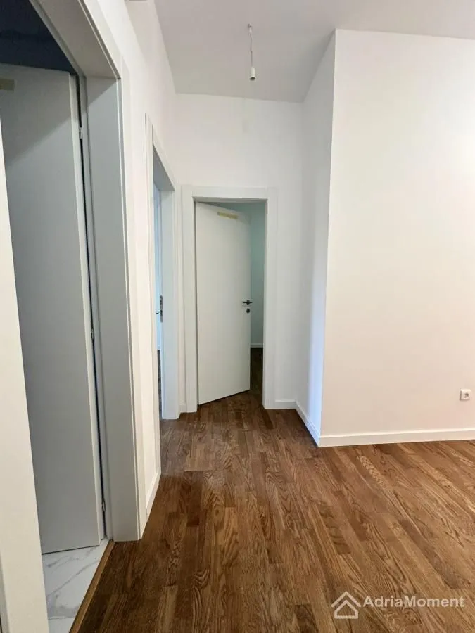 Prodaja, dvosoban stan, 78m², Marići, Tivat