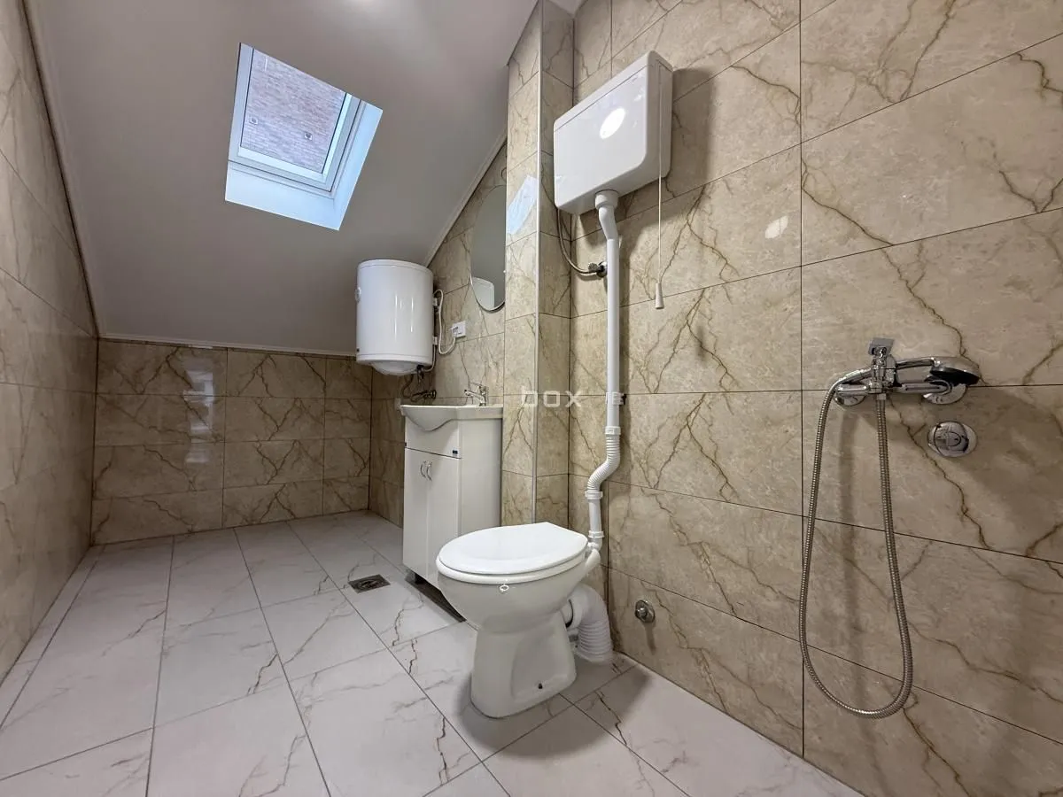Prodaja, dvosoban stan, 87m², Donja Vrežina, Niš