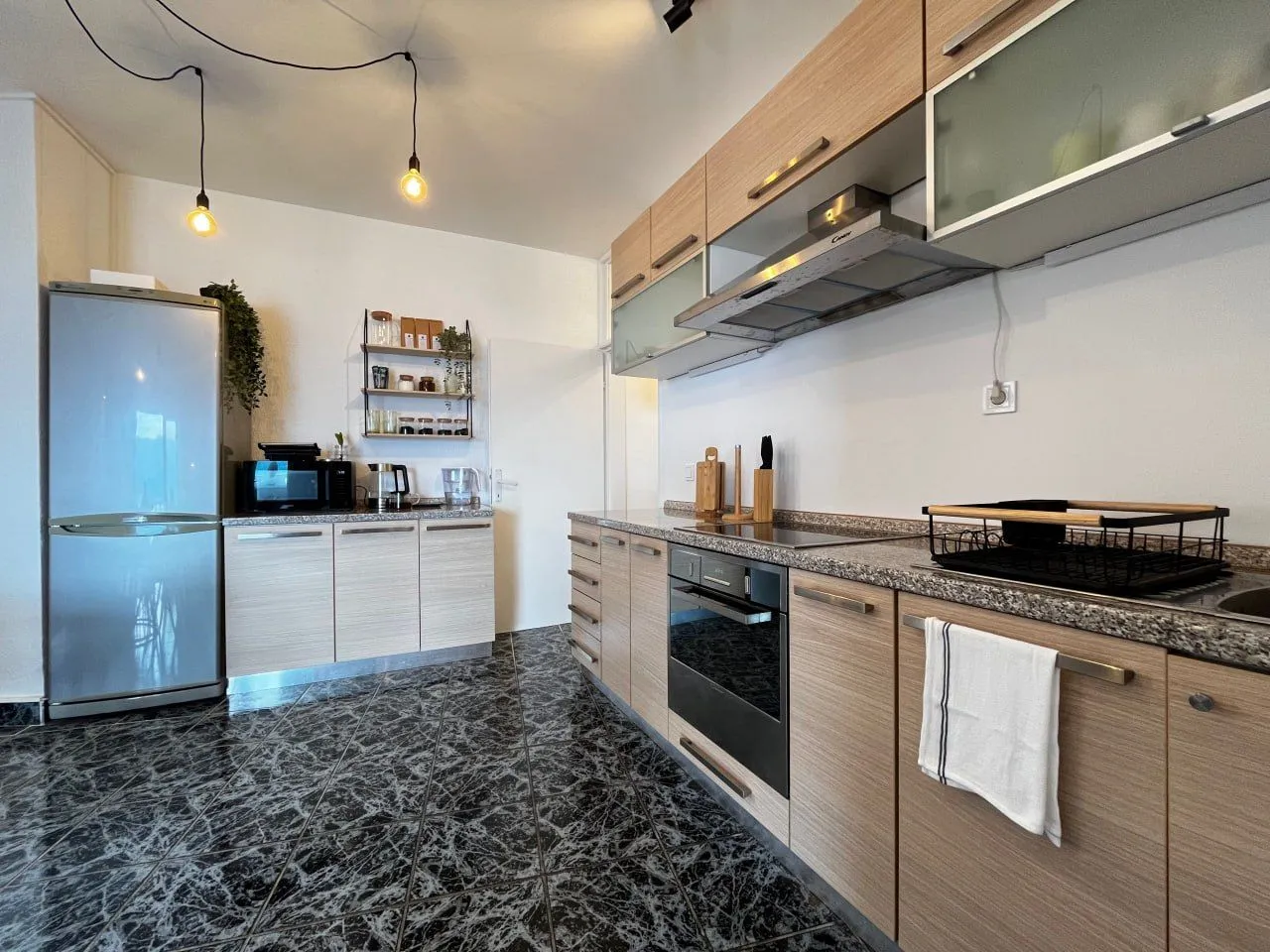 Sale, two bedroom apartment, 68m², Budva okolina, Budva