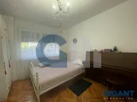 Prodaja, četvorosoban stan, 70m², Zemun Kalvarija, Zemun Sve Podlokacije - image 5