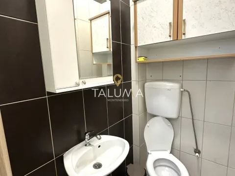 Rent, office space, 23m², Stari Aerodrom, Podgorica - image 4