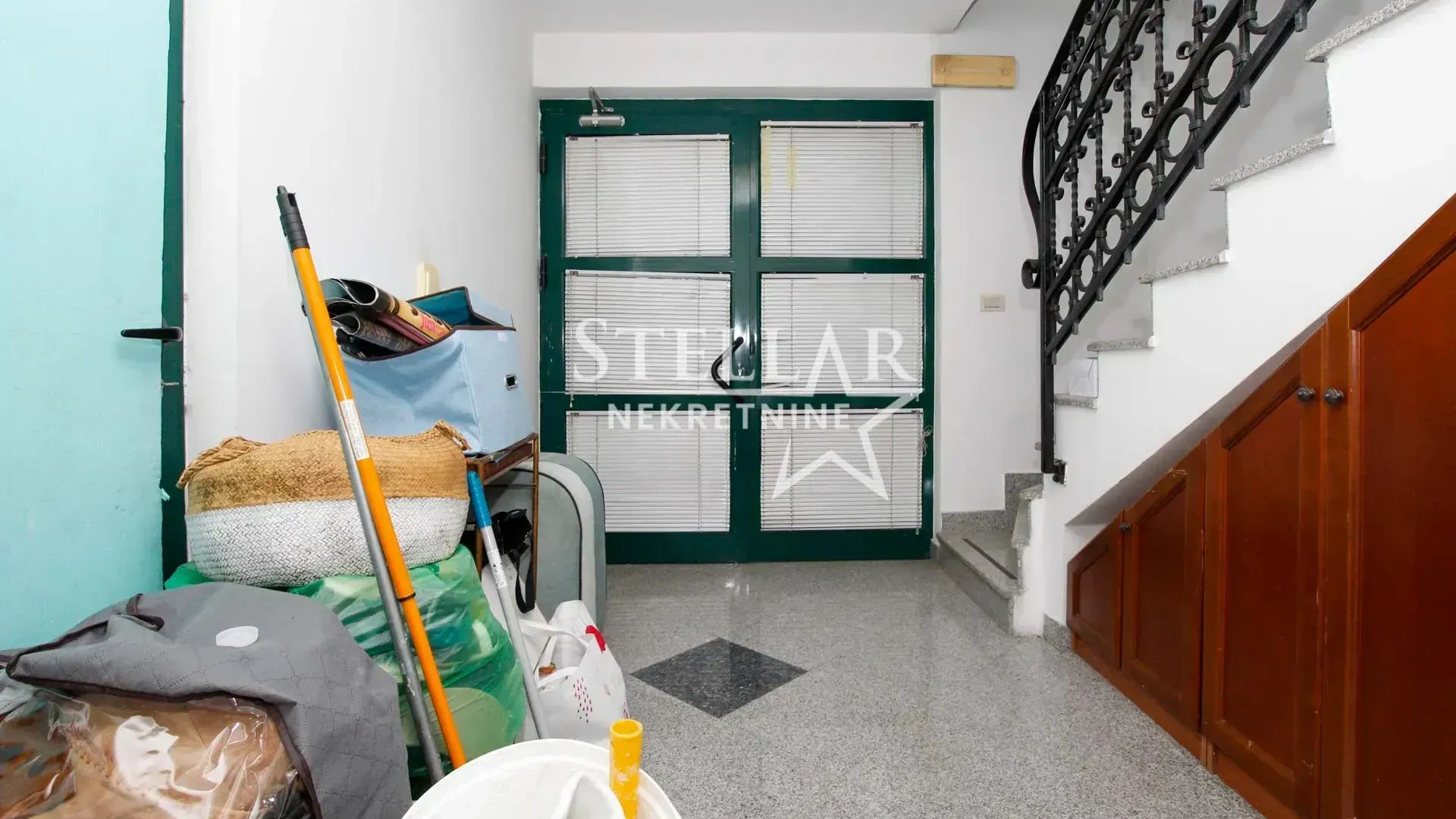 Rent, office space, 53m², Pobrežje, Podgorica
