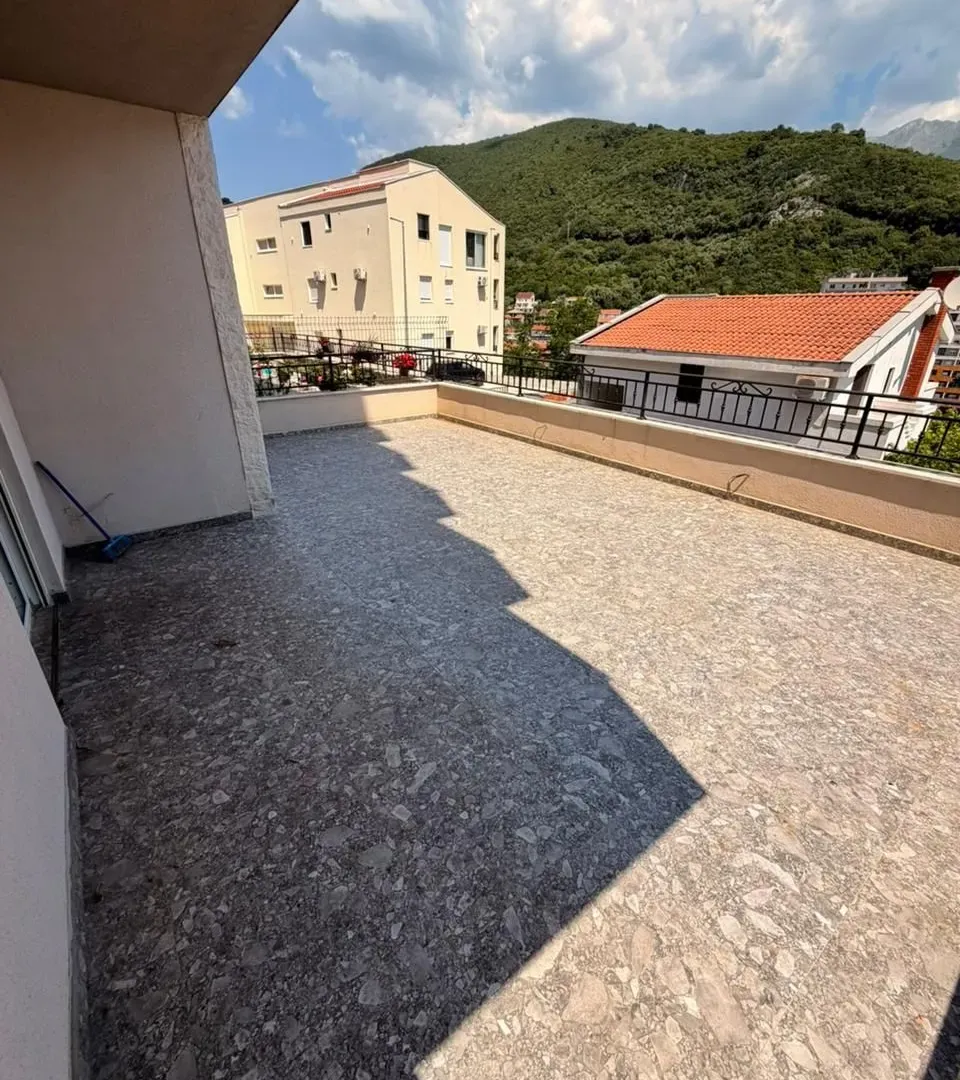 Sale, one bedroom apartment, 47m², Centar, Budva
