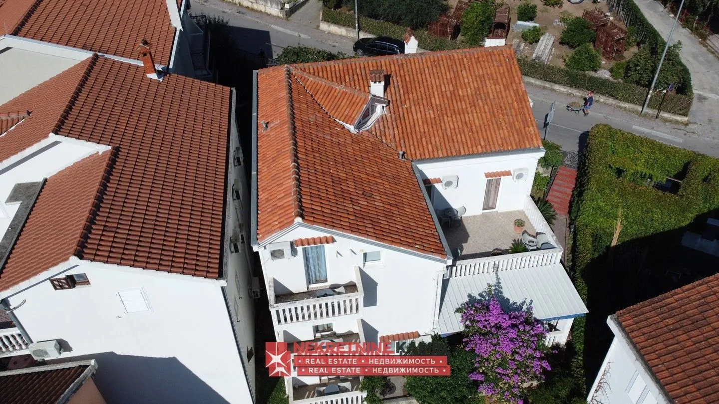 Sale, house, 316m², Golubovina, Budva