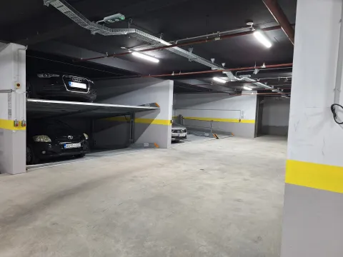 Rent, parking/garage, 14m², Rozino, Budva - image 5