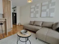 Izdavanje, garsonjera, 30m², City Kej, Podgorica - image 2