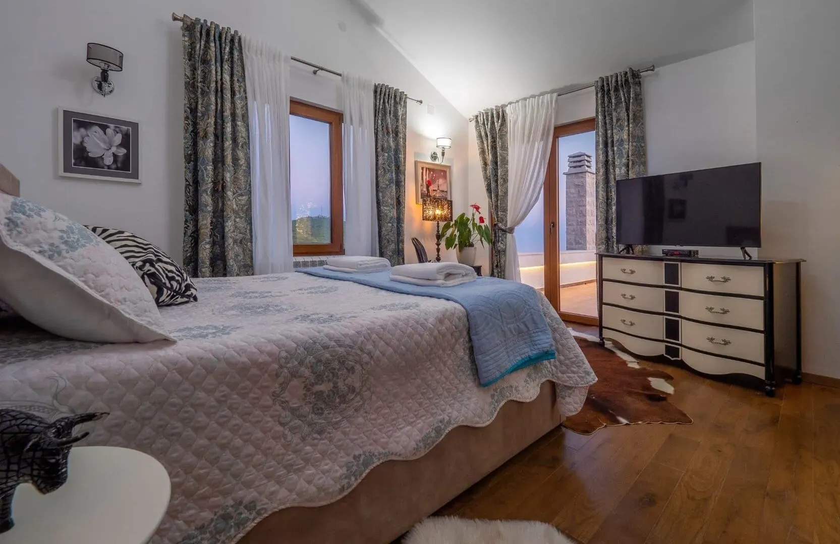 Prodaja, kuća, 200m², Zagora, Kotor