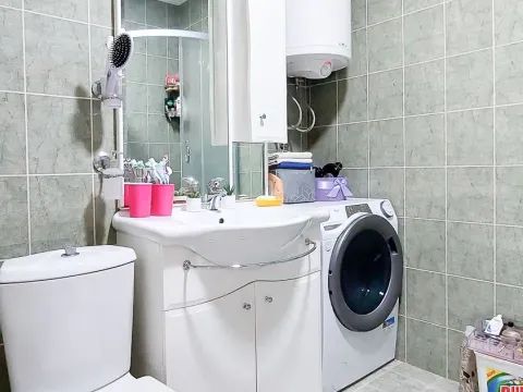 Sale, two bedroom apartment, 69m², Babušnica, Srbija - image 12