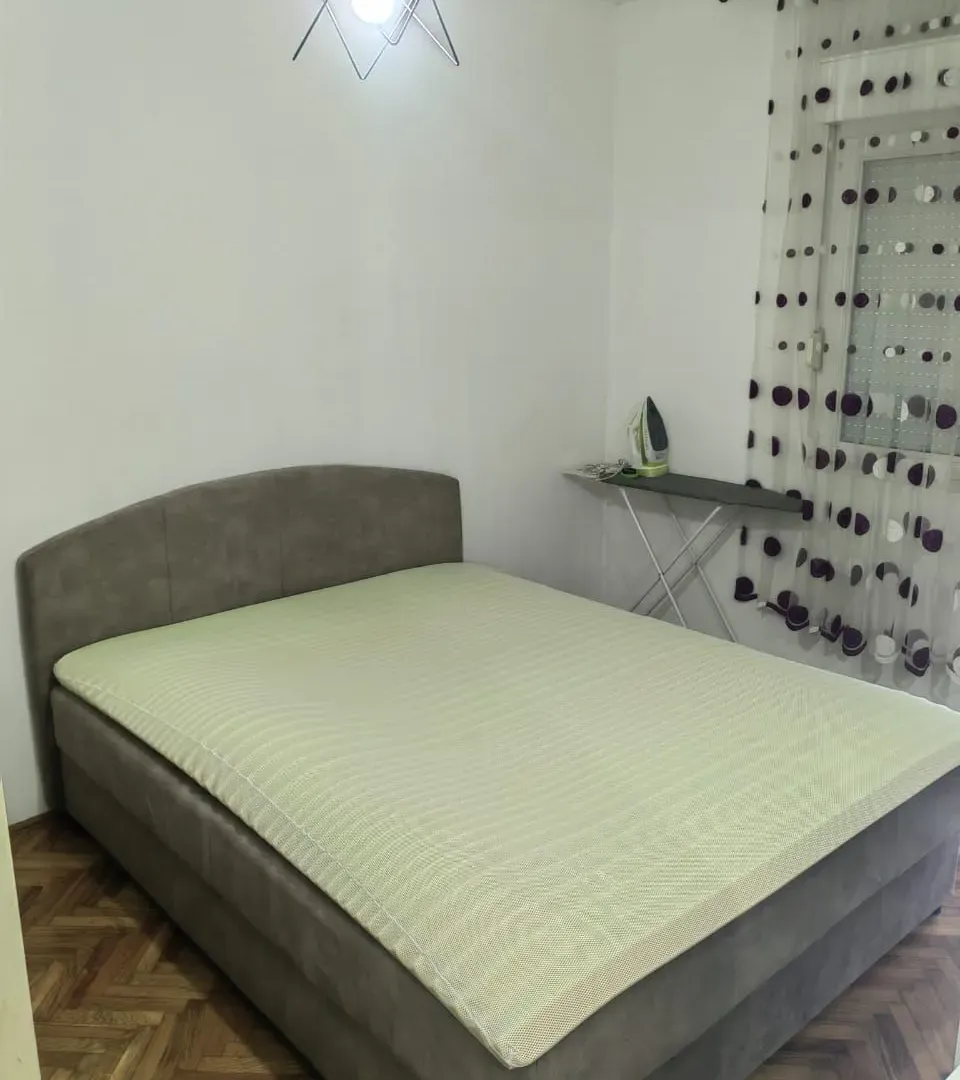 Izdavanje, jednosoban stan, 58m², Stari Aerodrom, Podgorica