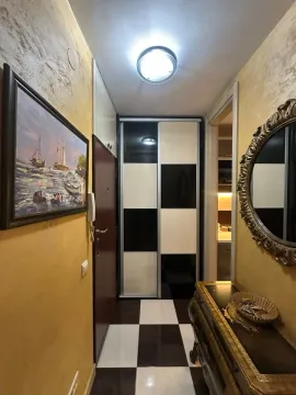Izdavanje, jednosoban stan, 50m², Centar, Bar - image 8