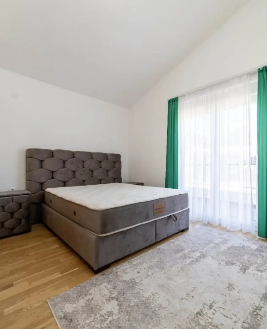 Prodaja, dvosoban stan, 93m², Donja Lastva, Tivat
