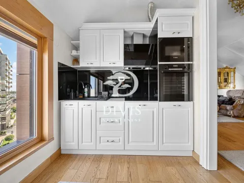 Rent, four bedroom apartment, 107m², Dorćol Sve Podlokacije, Beograd - image 3