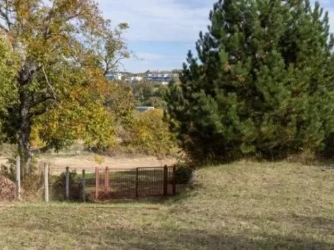 Sale, land lot, 737m², Sremska Kamenica, Petrovaradin - image 2