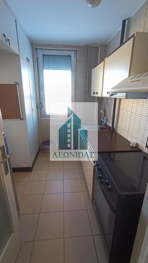 Izdavanje, trosoban stan, 64m², Medijana, Niš