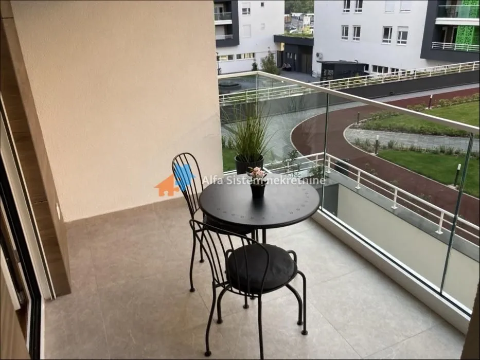 Izdavanje, dvosoban stan, 54m², Novi Beograd Blok 65, Novi Beograd Sve Podlokacije