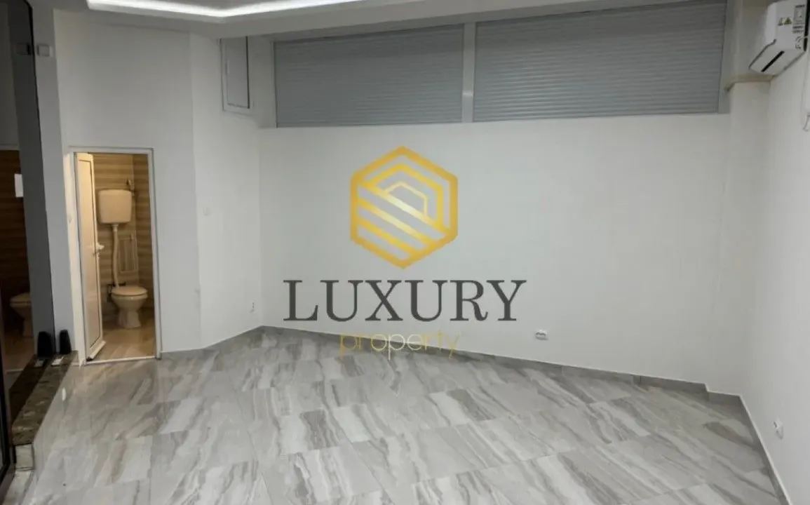 Prodaja, poslovni prostor, 28m², Preko Morače, Podgorica