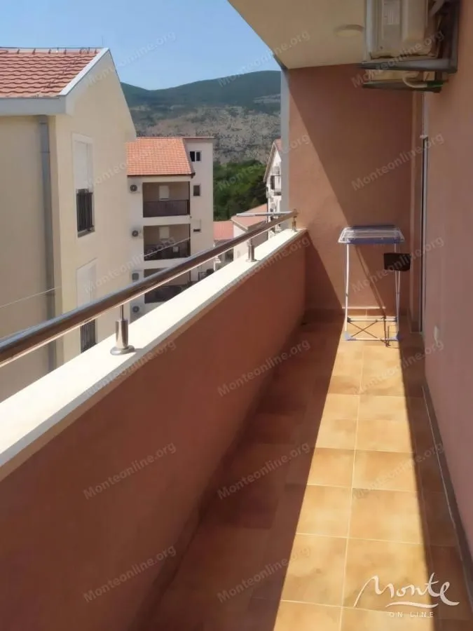 Prodaja, dvosoban stan, 55m², Igalo, Herceg Novi