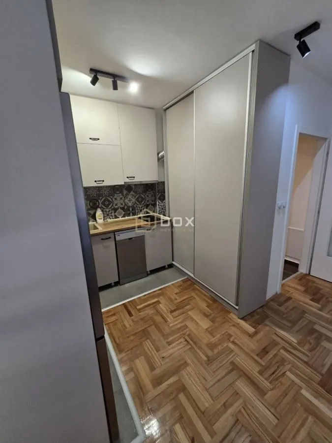 Rent, one bedroom apartment, 422m², Crveni Pevac, Niš