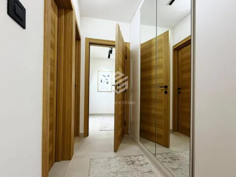 Rent, two bedroom apartment, 65m², Autobuska stanica, Podgorica - image 14