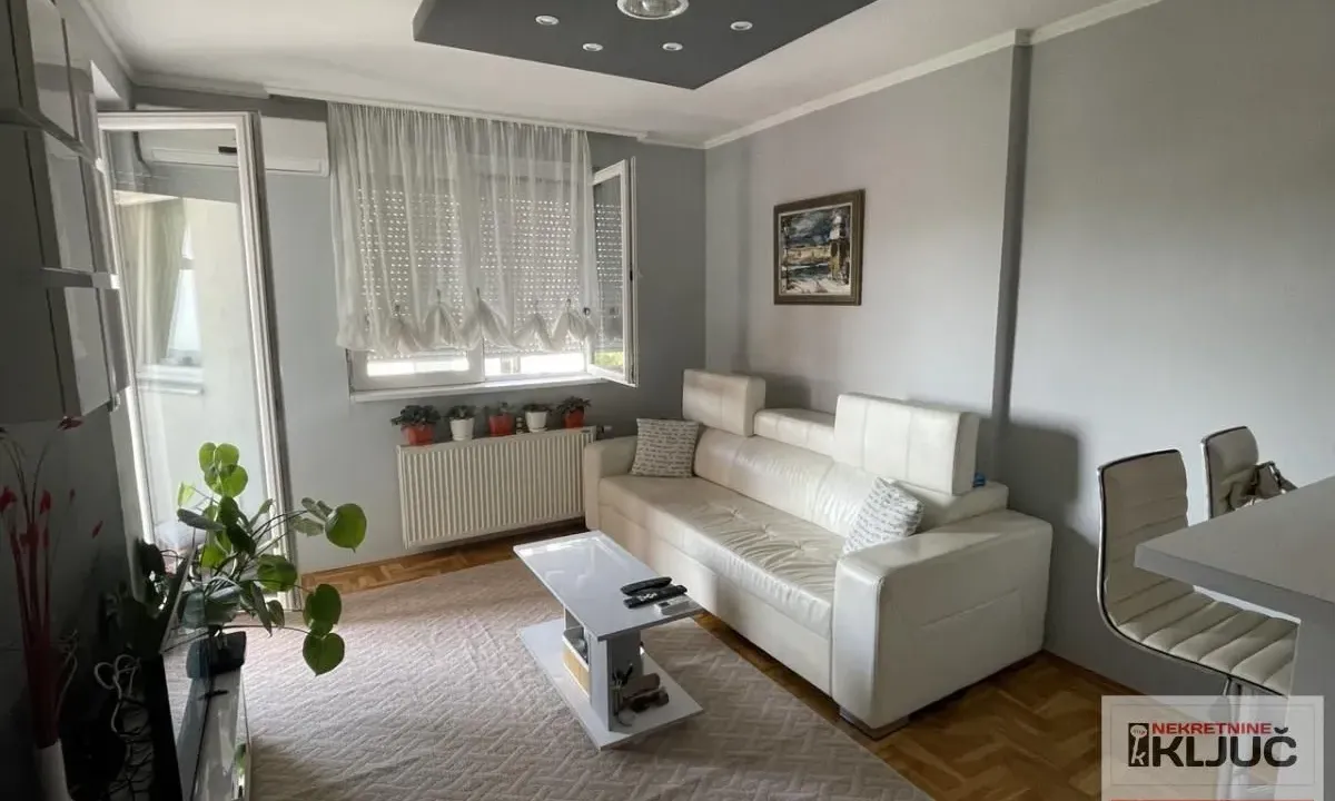 Rent, one bedroom apartment, 39m², Bulevar patrijarha Pavla, Novi Sad Sve Podlokacije