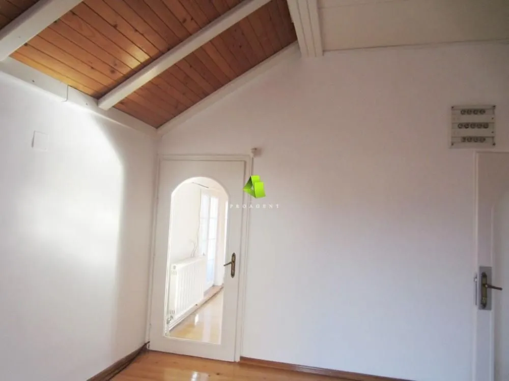 Izdavanje, poslovni prostor, 200m², Medijana, Niš