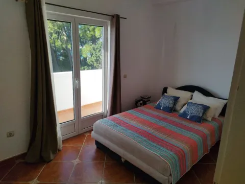 Prodaja, jednosoban stan, 70m², Sveti Stefan, Budva - image 4