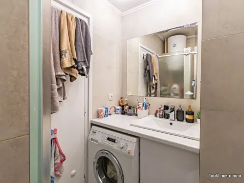 Prodaja, trosoban stan, 74m², Zemun Save Kovačevića, Zemun Sve Podlokacije - image 13