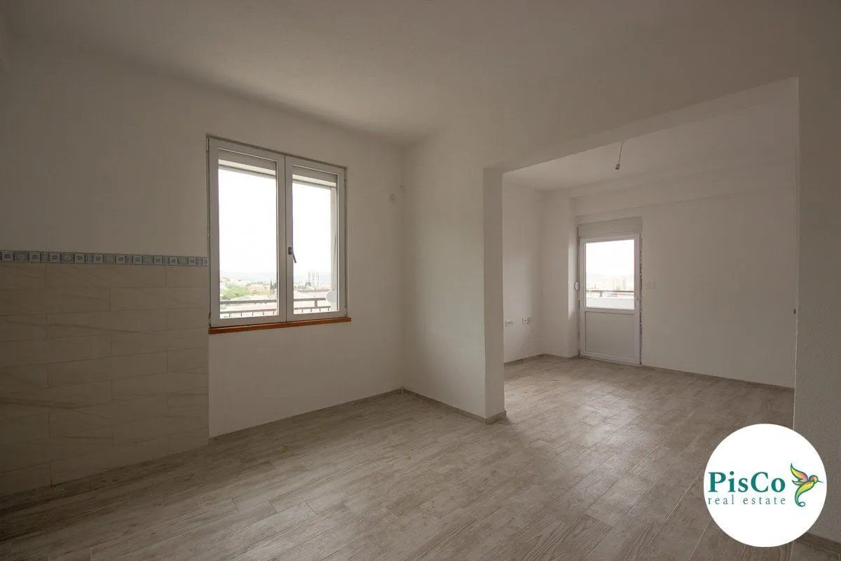 Sale, two bedroom apartment, 60m², Bar, Crna Gora