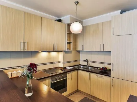 Sale, two bedroom apartment, 85m², Budva, Crna Gora - image 8