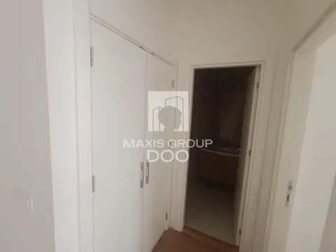 Izdavanje, dvosoban stan, 83m², Savski Venac, Beograd - image 11