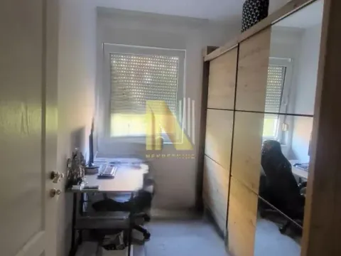 Izdavanje, jednosoban stan, 35m², Rotkvarija, Novi Sad Sve Podlokacije - image 6